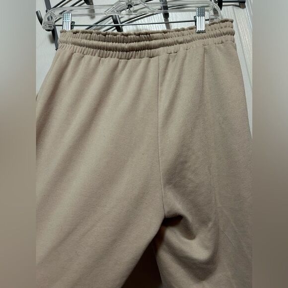 Princess Polly beige sweatpants joggers size women’s 4 us boyfriend boho pockets - Picture 15 of 16